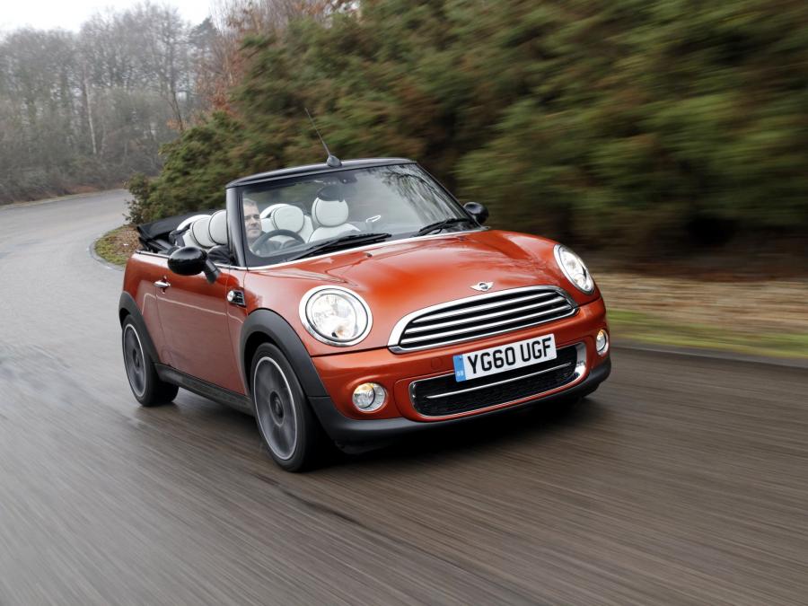  Mini Cooper D Cabrio 2010 года  (UK) (фото 2 из 4)